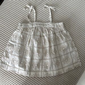 Easy-Peasy Girl’s Egret Tie-Shoulder Floral Embroidered Top in size 5T